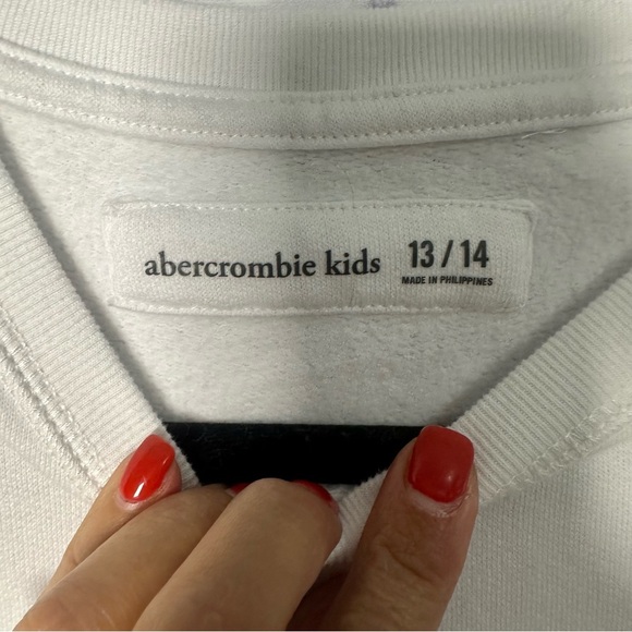 Abercrombie Kids White Crewneck Sweater - Picture 3 of 3